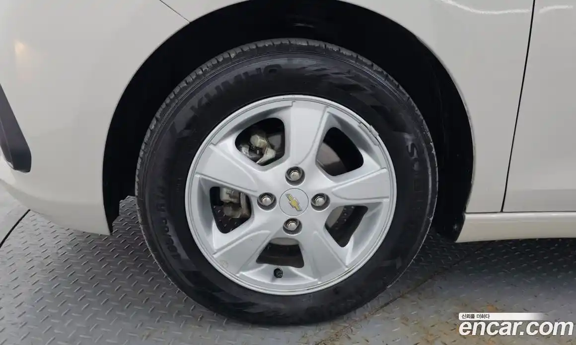 Chevrolet Spark 2018 1.0 Автомат в Москве № 77278, фото 18