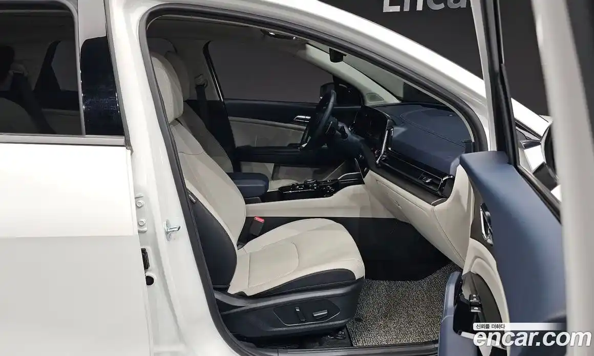 Kia Sportage 2024 2.0 Автомат в Москве № 96358, фото 3