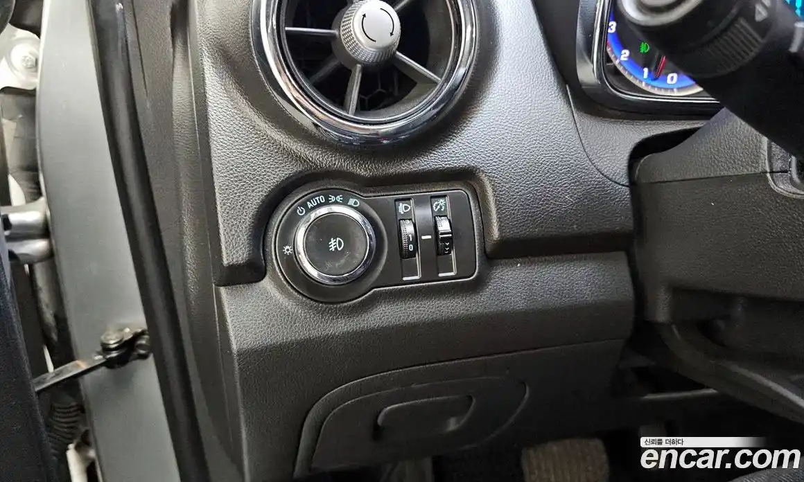 Chevrolet Trax 2013 1.4 Автомат в Москве № 105016, фото 4