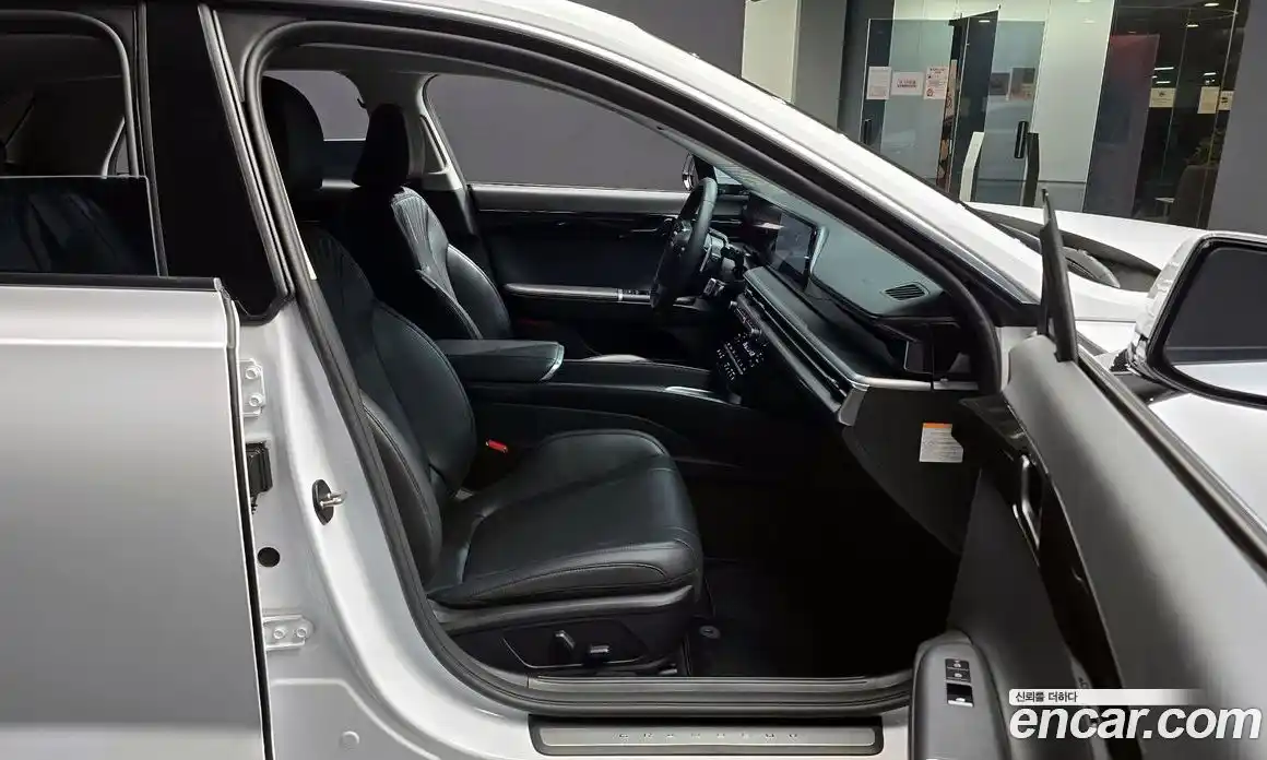 Hyundai Grandeur 2024 1.6 Автомат в Москве № 108170, фото 17