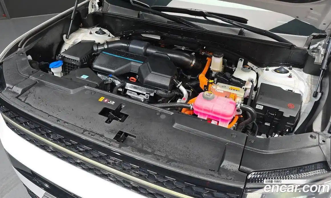 Hyundai Santa Fe 2024 1.6 Автомат в Москве № 110156, фото 12