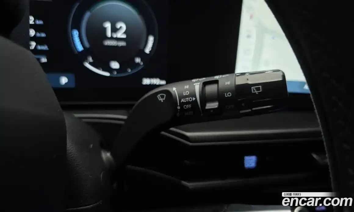 Hyundai Santa Fe 2024 1.6 Автомат в Москве № 110156, фото 17