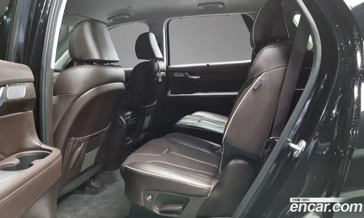 Hyundai Palisade 2024 2.2 Автомат в Москве № 111516, фото 6