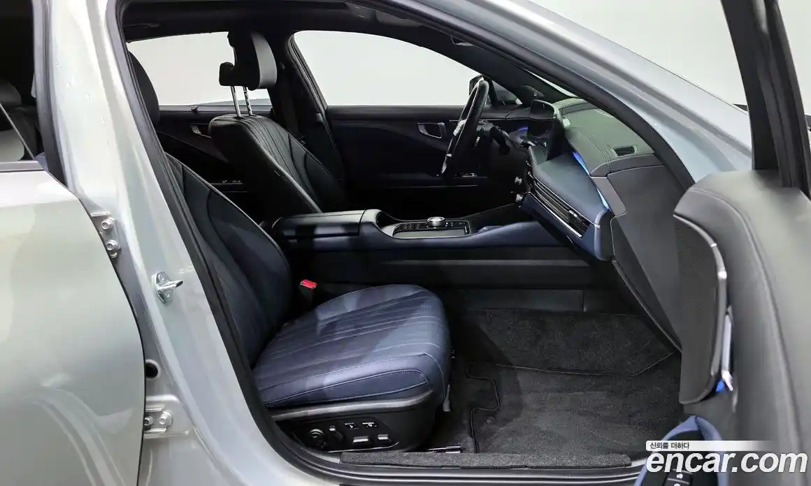 Kia K8 2025 2.5 Автомат в Москве № 115473, фото 18