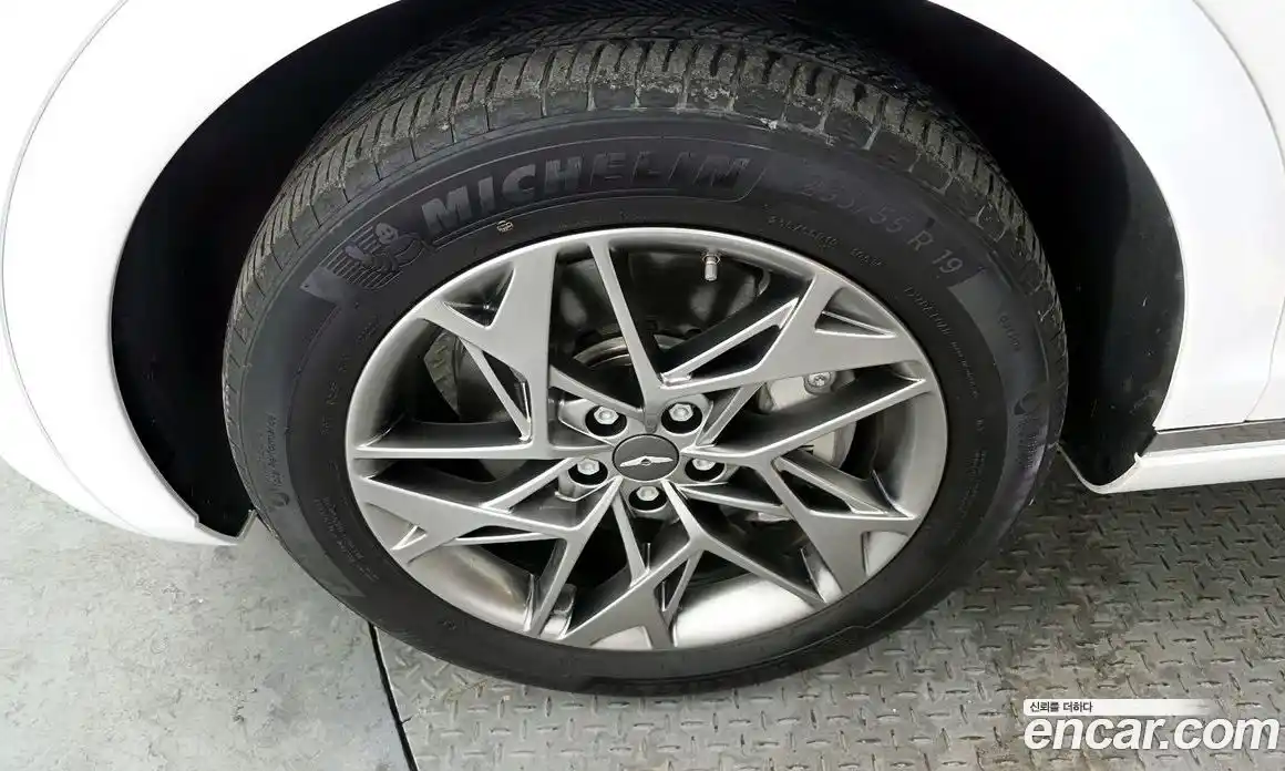 Genesis GV70 2023 2.5 Автомат в Москве № 117287, фото 5