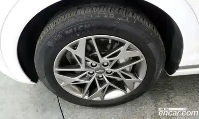 Genesis GV70 2023 2.5 Автомат в Москве № 117287, миниатюра 5