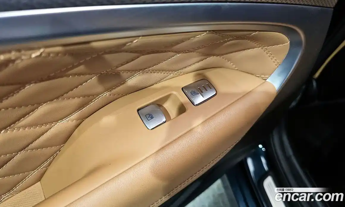 Genesis G70 2023 2.0 Автомат в Москве № 118898, фото 19