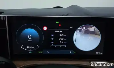 Hyundai Santa Fe 2025 1.6 Автомат в Москве № 119502, миниатюра 4