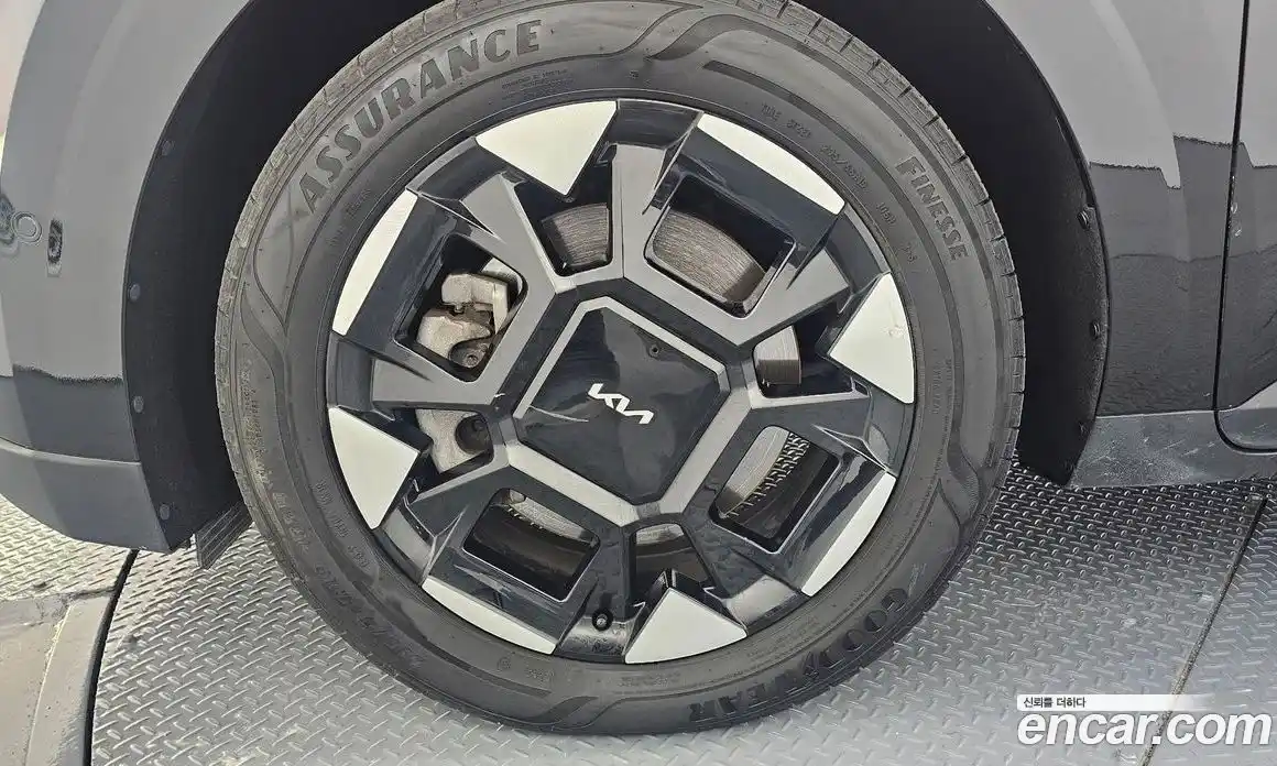 Kia Canival 2025 2.2 Автомат в Москве № 12001, фото 9