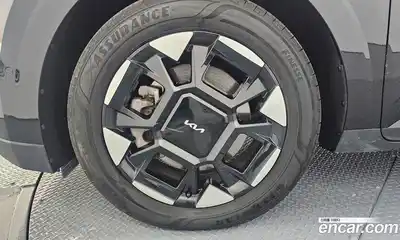 Kia Canival 2025 2.2 Автомат в Москве № 12001, миниатюра 9