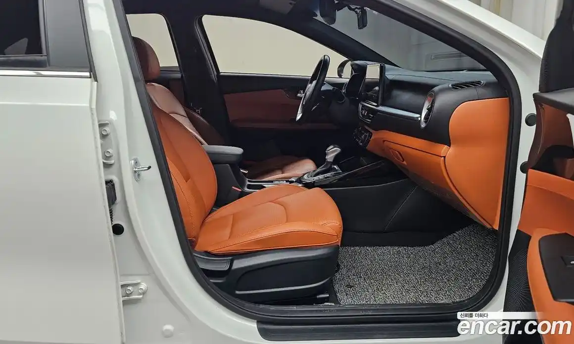 Kia K3 2022 1.6 Автомат в Москве № 120502, фото 17