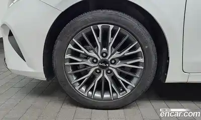 Kia K3 2022 1.6 Автомат в Москве № 120502, миниатюра 2