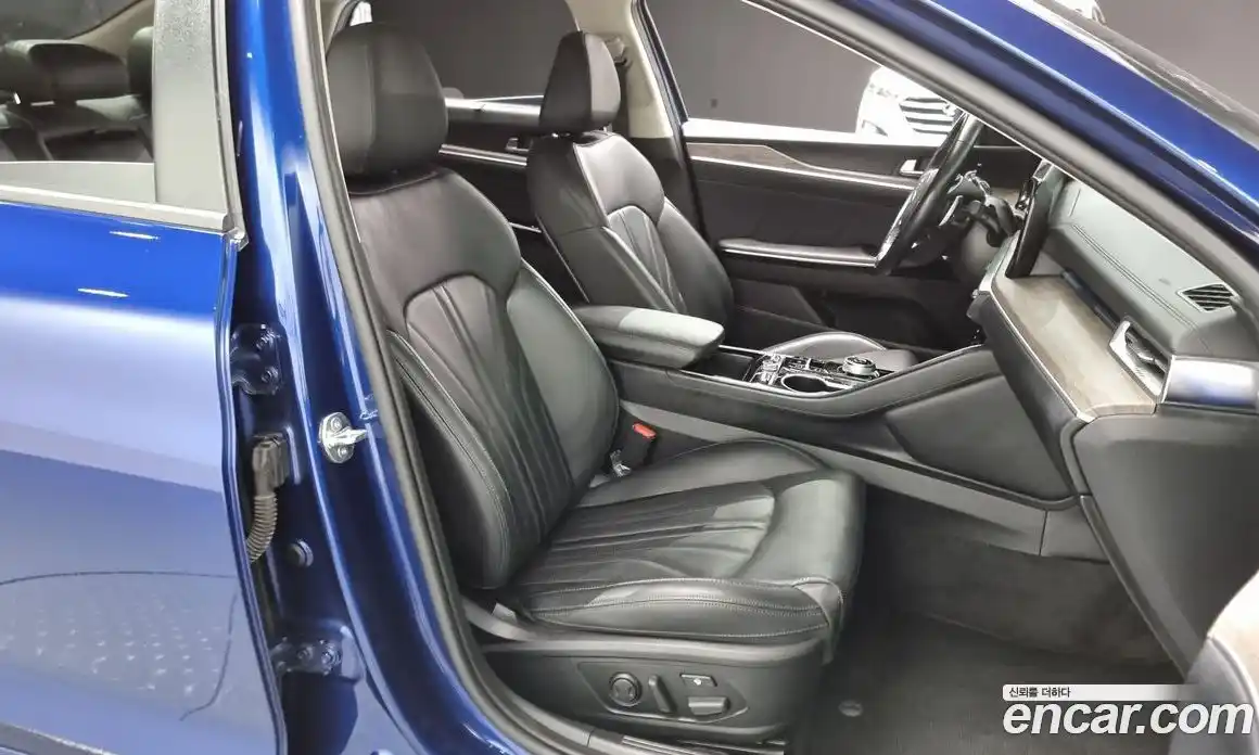 Kia K5 2021 1.6 Автомат в Москве № 120621, фото 10