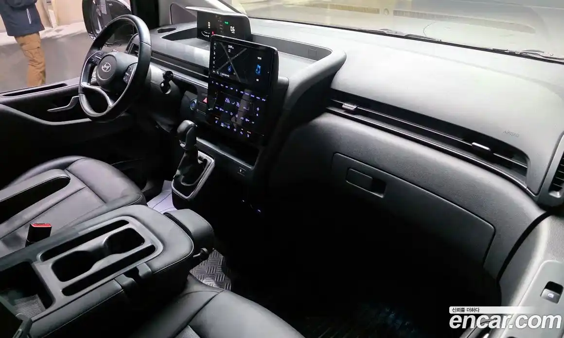 Hyundai Staria 2025 3.5 Автомат в Москве № 124579, фото 20