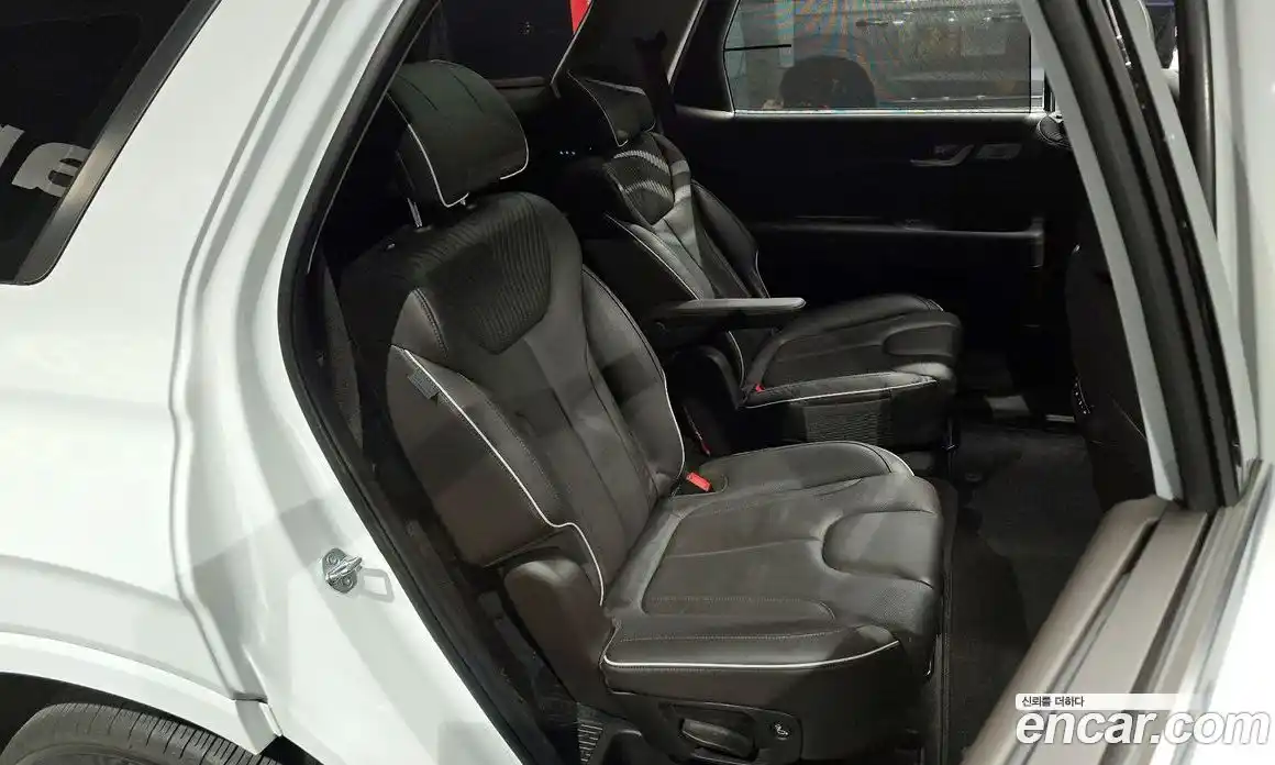 Hyundai Palisade 2023 3.8 Автомат в Москве № 126133, фото 13