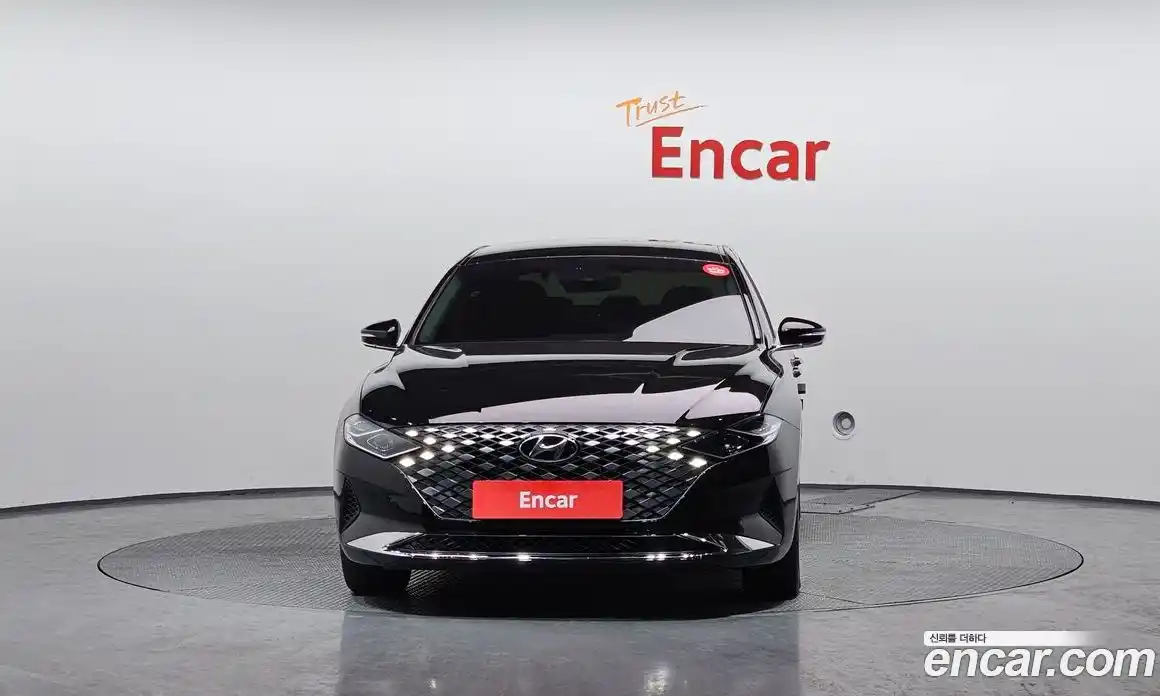 Hyundai Grandeur 2022 2.4 Автомат в Москве № 127132, фото 3