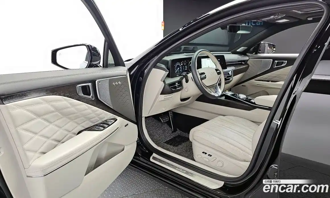 Kia K8 2023 1.6 Автомат в Москве № 128664, фото 1