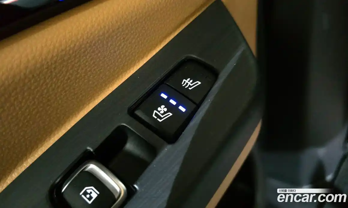 Kia Canival 2021 2.2 Автомат в Москве № 132737, фото 19