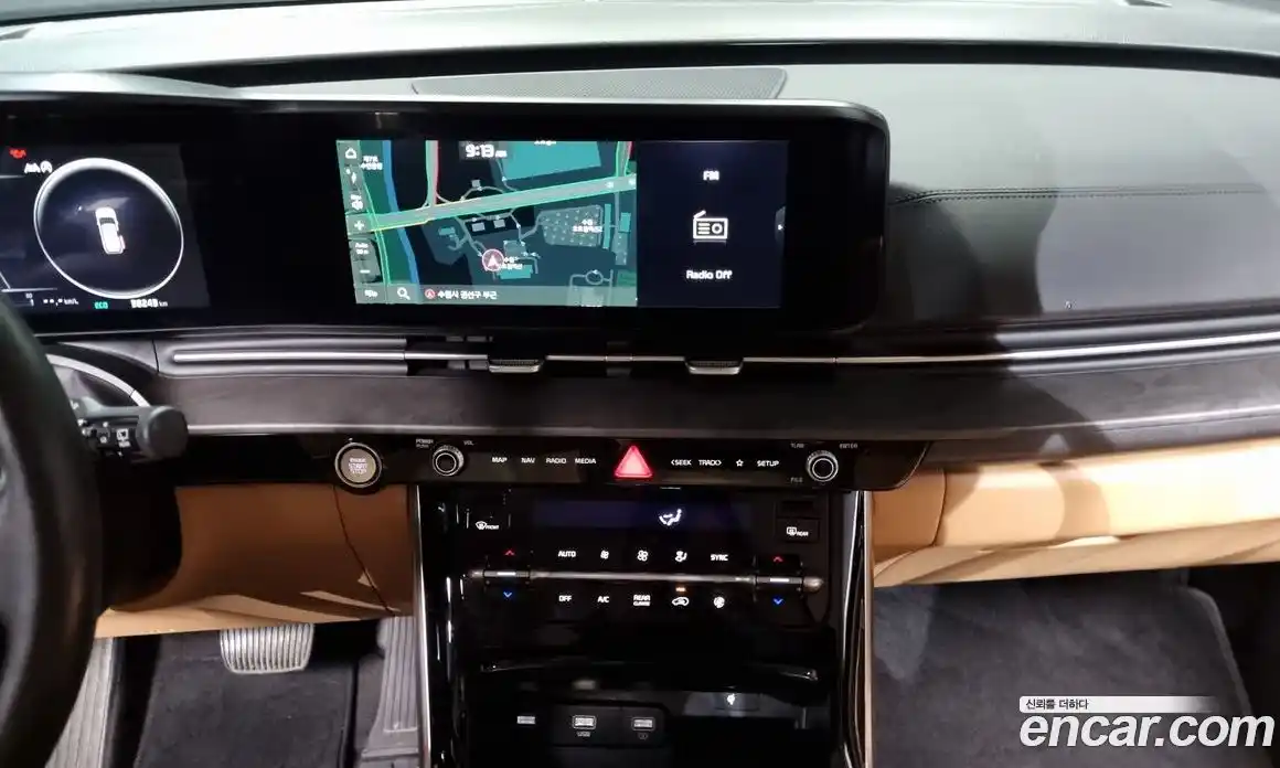 Kia Canival 2023 2.2 Автомат в Москве № 133373, фото 13