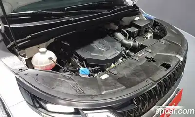 Kia Canival 2023 2.2 Автомат в Москве № 133373, миниатюра 5