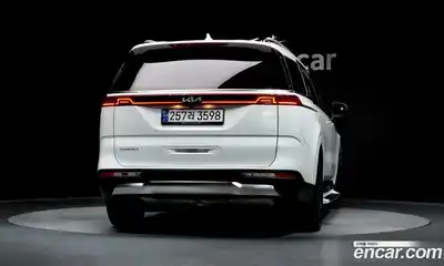 Kia Canival 2023 2.2 Автомат в Москве № 133373, миниатюра 6