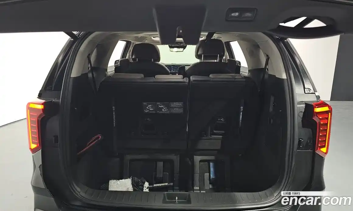 Kia Canival 2024 3.5 Автомат в Москве № 133555, фото 14