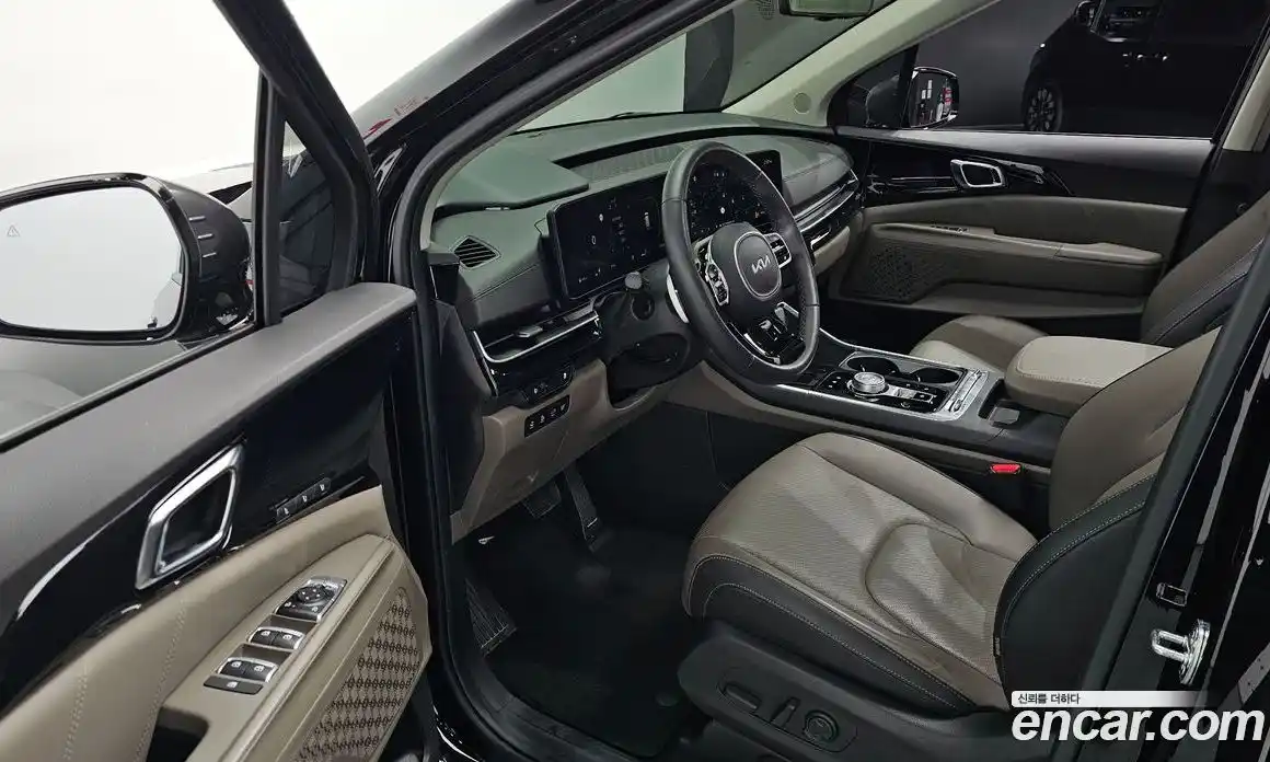 Kia Canival 2024 3.5 Автомат в Москве № 133555, фото 7