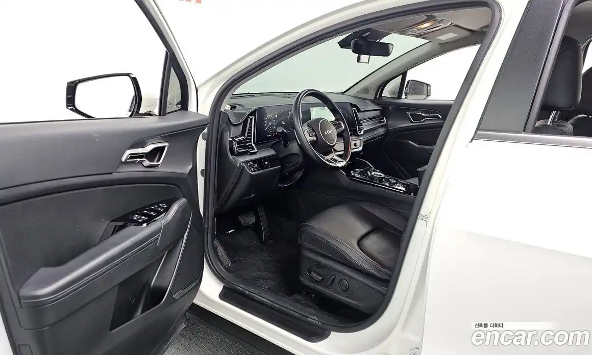 Kia Sportage 2023 1.6 Автомат в Москве № 133594, фото 15