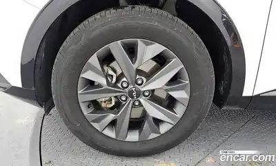 Kia Sportage 2023 1.6 Автомат в Москве № 133594, миниатюра 8