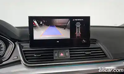 Audi Q5 2022 2.0 Автомат в Москве № 134961, миниатюра 2