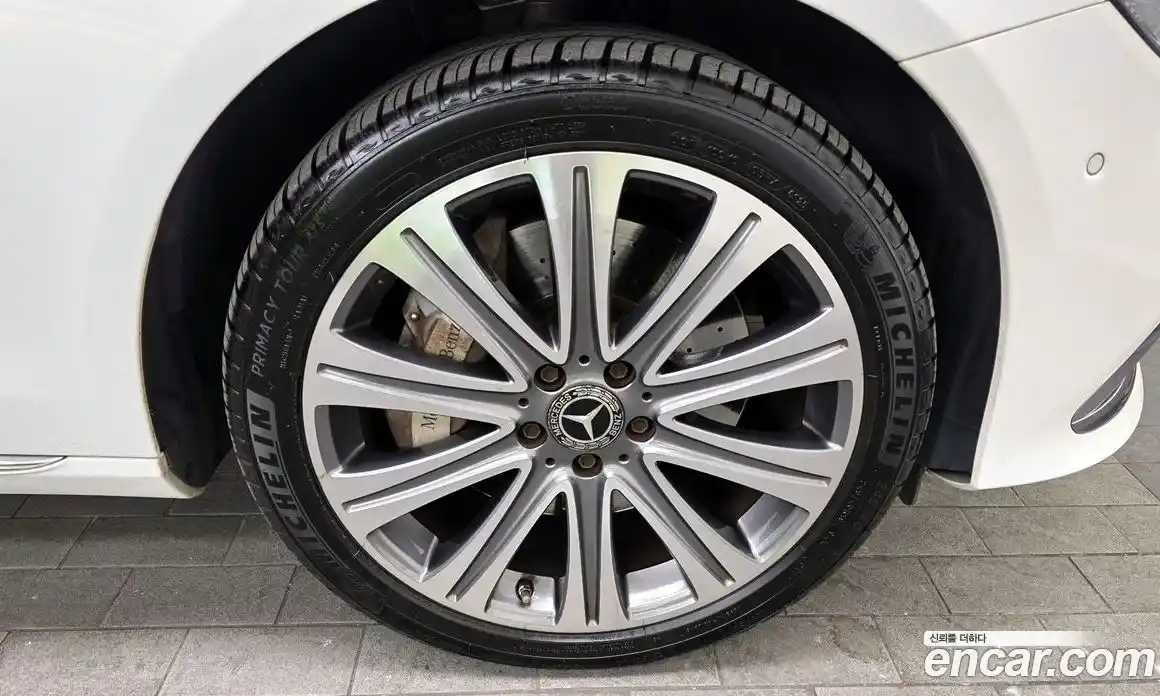 Mercedes-Benz E-Class 2022 3.0 Автомат в Москве № 138897, фото 5