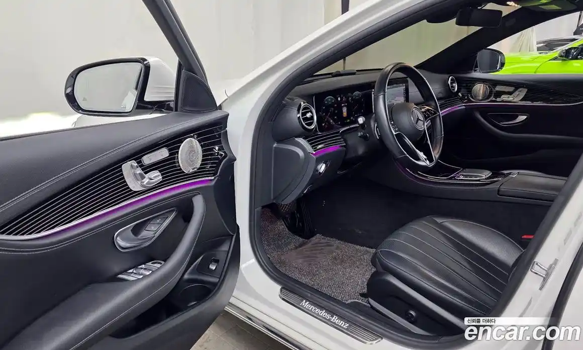 Mercedes-Benz E-Class 2022 3.0 Автомат в Москве № 138897, фото 10