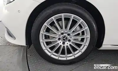 Mercedes-Benz E-Class 2022 2.0 Автомат в Москве № 139973, миниатюра 8