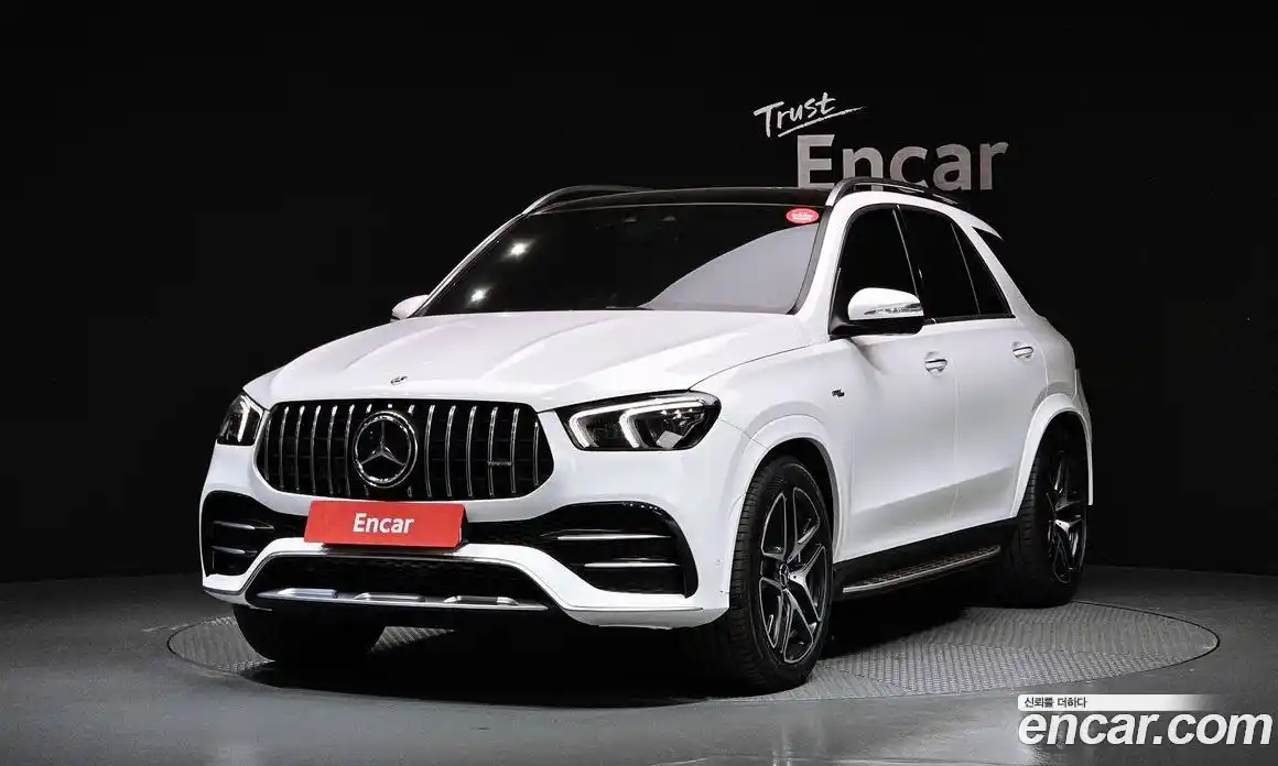 Mercedes-Benz GLE-Class 2023 3.0 Автомат в Москве № 142076, фото 15