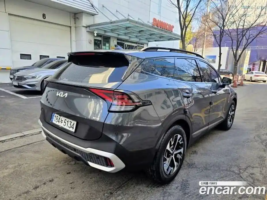Kia Sportage 2023 1.6 Автомат в Москве № 14288, фото 4