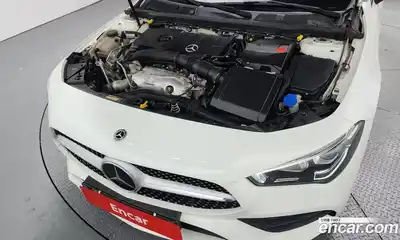 Mercedes-Benz CLA-Class 2023 2.0 Автомат в Москве № 143848, миниатюра 2