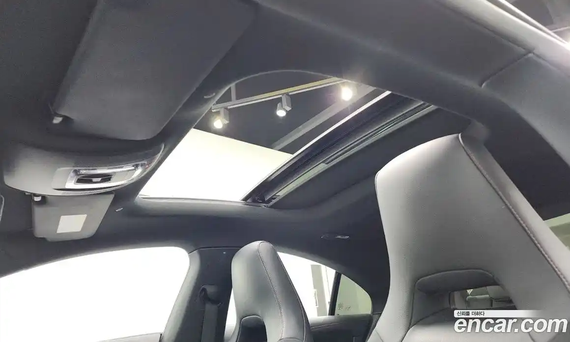 Mercedes-Benz CLA-Class 2023 2.0 Автомат в Москве № 143848, фото 9