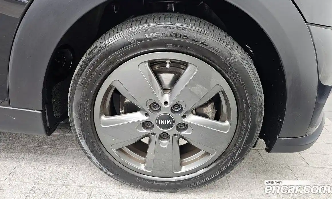 Mini Cooper 2023 1.5 Автомат в Москве № 145477, фото 5