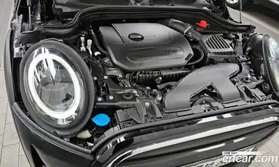 Mini Cooper 2023 1.5 Автомат в Москве № 145477, миниатюра 6