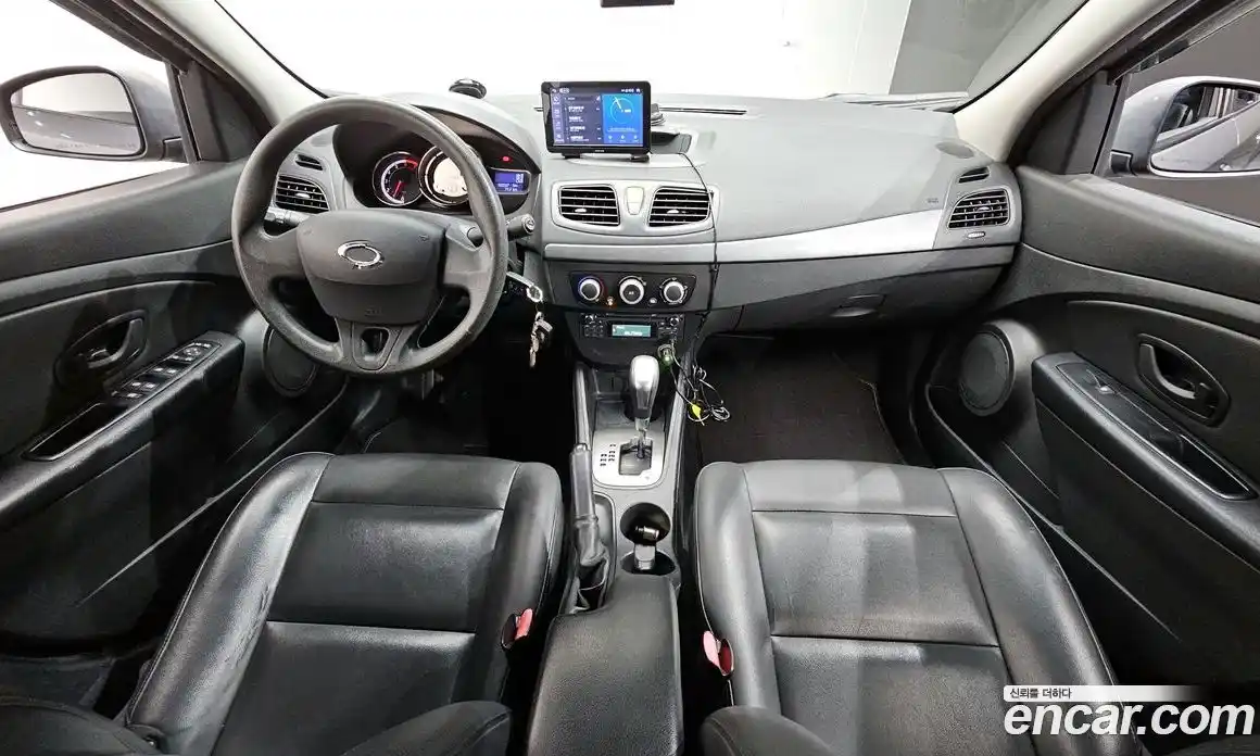 Renault SM3 2017 1.6 Автомат в Москве № 147868, фото 15