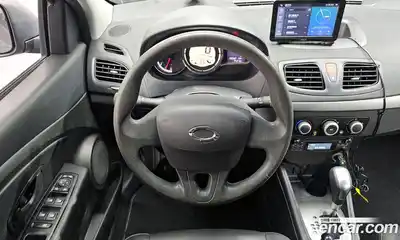 Renault SM3 2017 1.6 Автомат в Москве № 147868, миниатюра 2