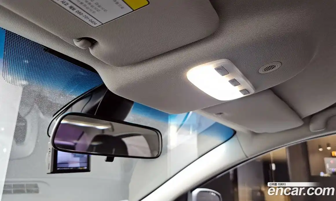 Renault SM3 2017 1.6 Автомат в Москве № 147868, фото 9