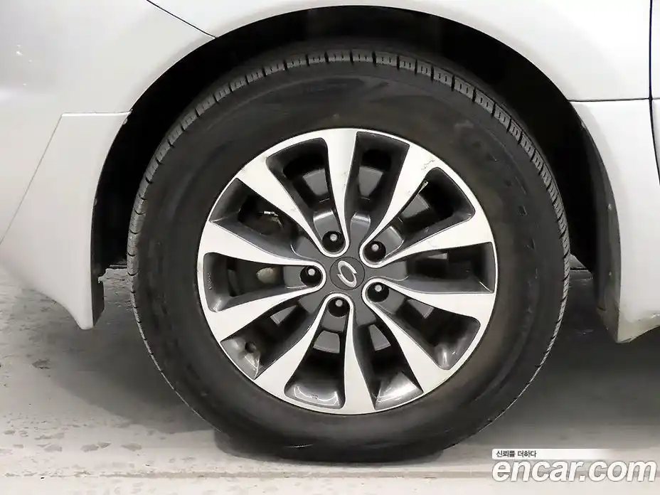 Renault QM5 2013 2.0 Автомат в Москве № 148577, фото 5