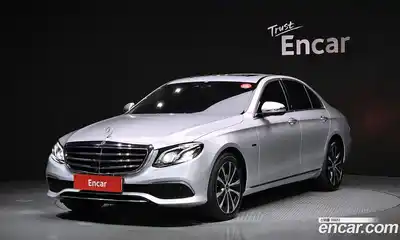 Mercedes-Benz E-Class, 2020