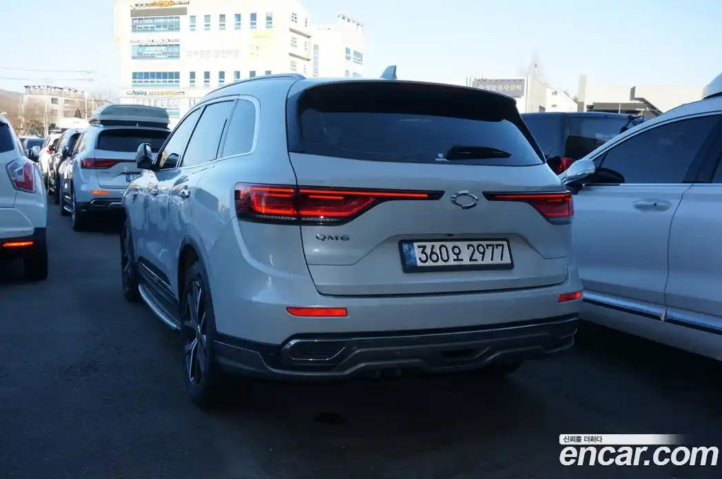 Renault QM6 2023 2.0 Автомат в Москве № 152166, фото 3