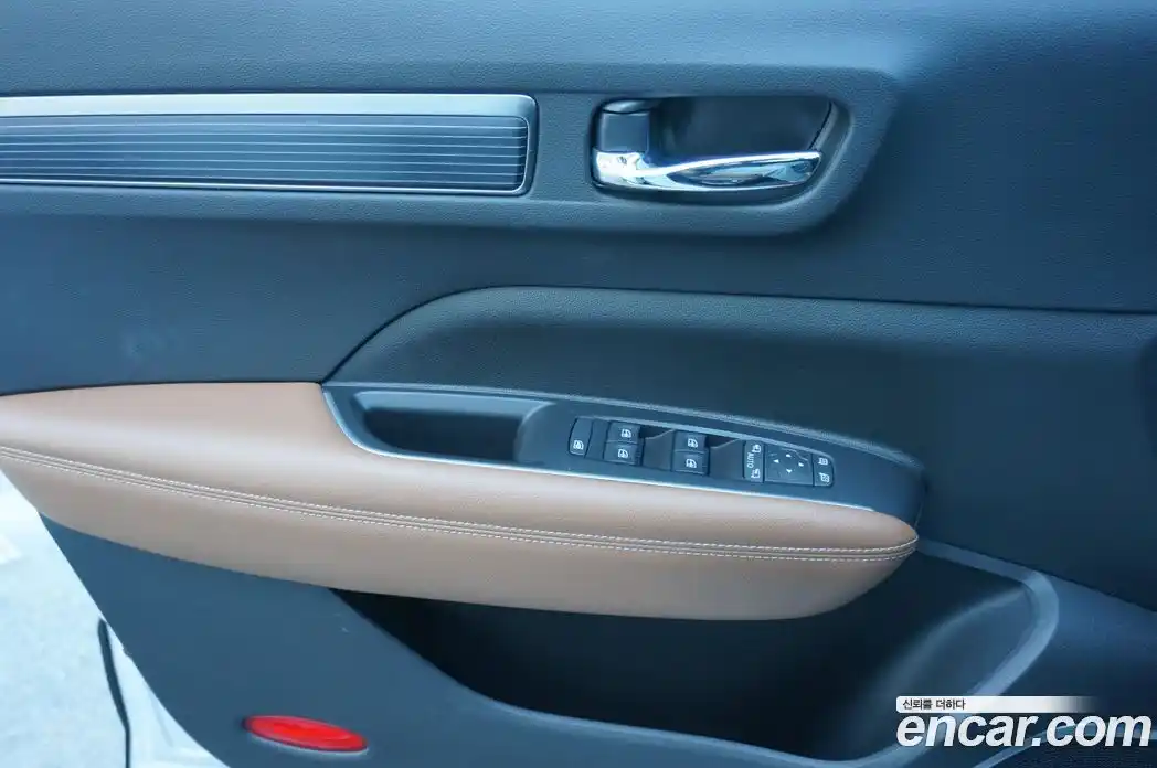 Renault QM6 2023 2.0 Автомат в Москве № 152166, фото 7