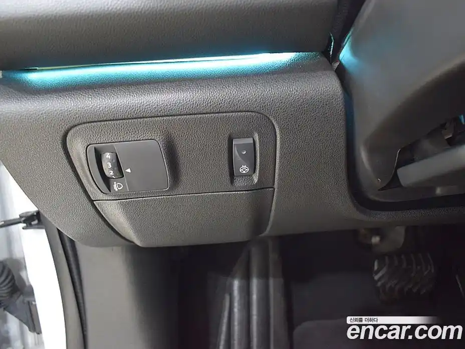 Renault SM6 2022 2.0 Автомат в Москве № 152377, фото 18