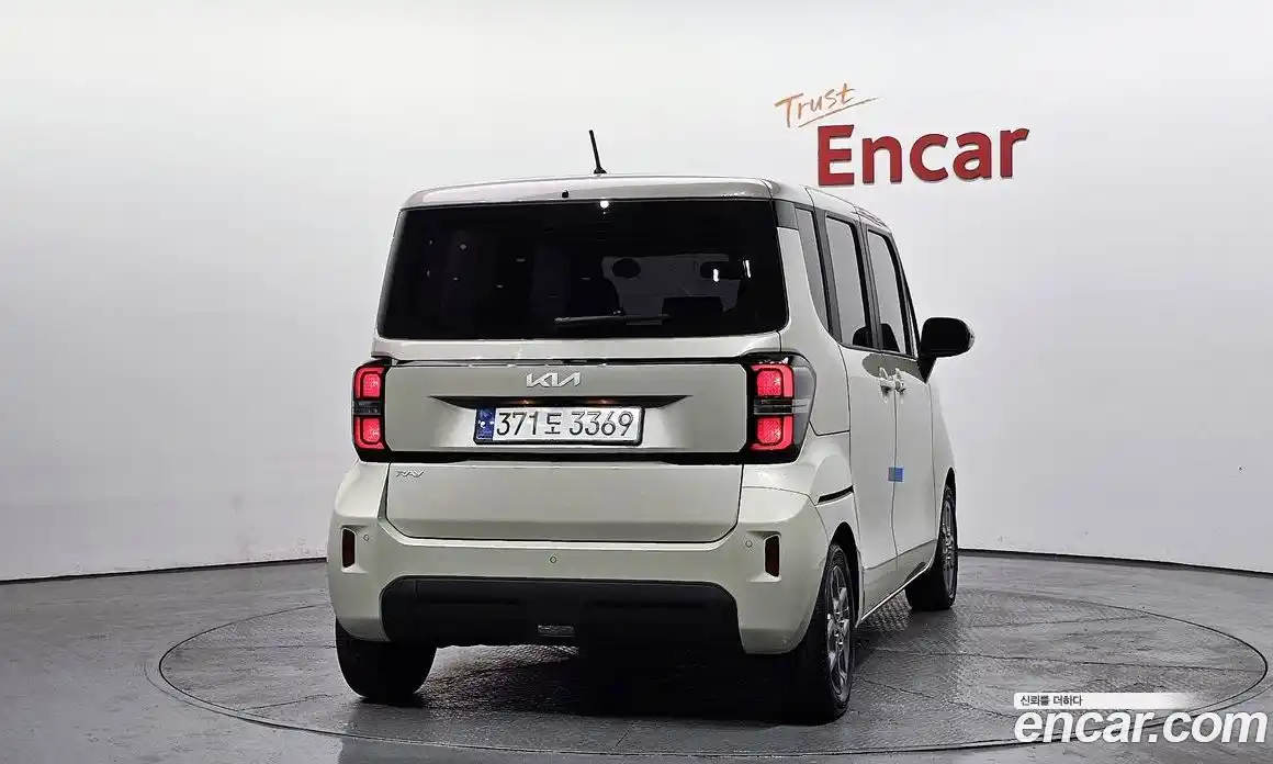 Kia Ray 2023 1.0 Автомат в Москве № 15415, фото 12