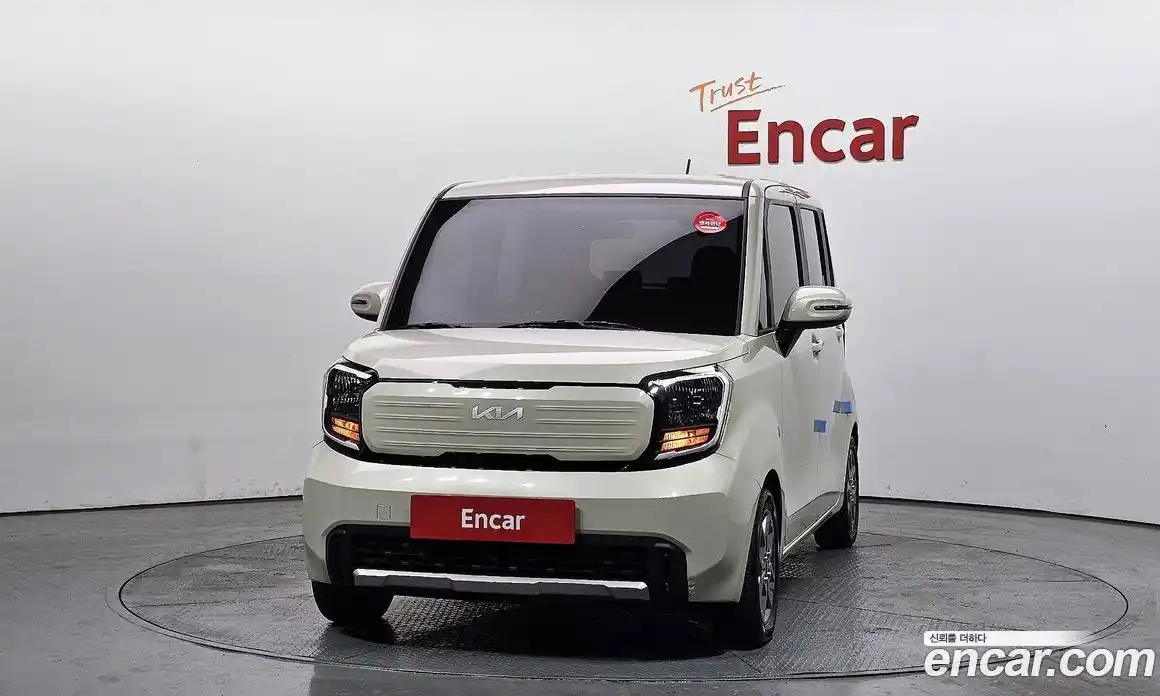 Kia Ray 2023 1.0 Автомат в Москве № 15415, фото 13