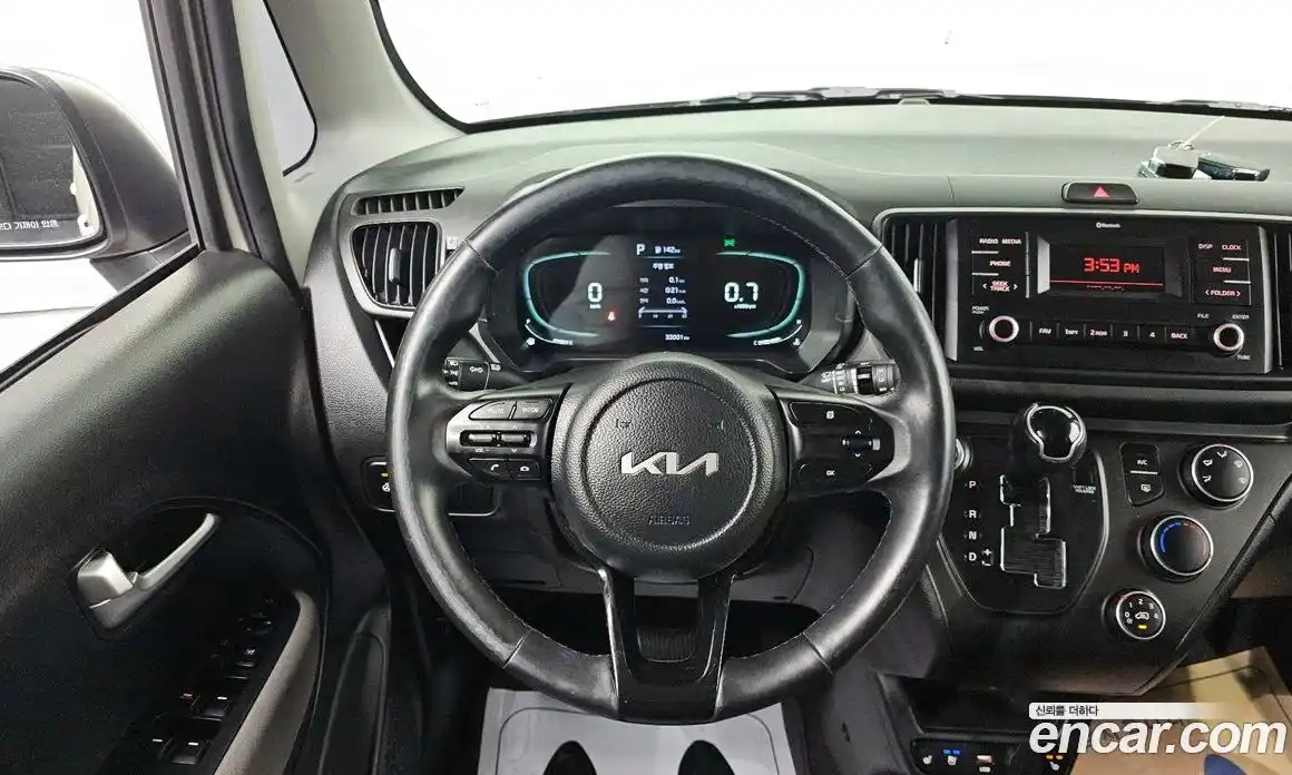 Kia Ray 2023 1.0 Автомат в Москве № 15415, фото 10